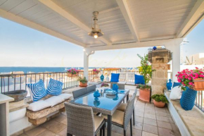 TD Casa Reina in the Historic Center with Terrace Polignano A Mare